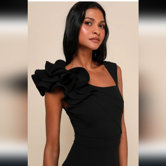 LULUS  BLACK MERMAID MAXI DRESS MEDIUM - Picture 2 of 6